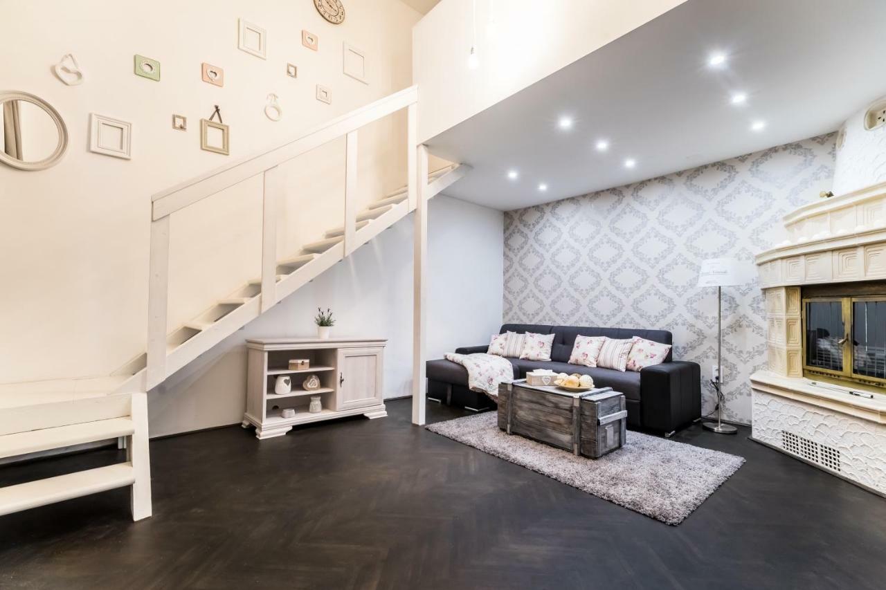Bpr Vintage Garden Apartment With Terrace & Sauna Budapest Ngoại thất bức ảnh