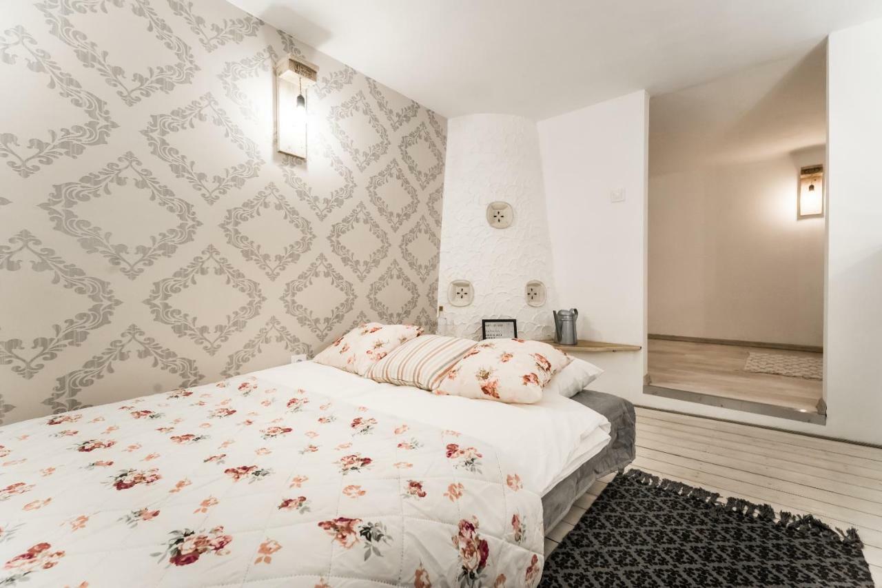 Bpr Vintage Garden Apartment With Terrace & Sauna Budapest Ngoại thất bức ảnh